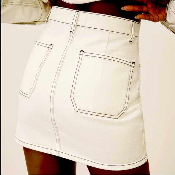 Brand Reformation Size 25 Color Vintage White